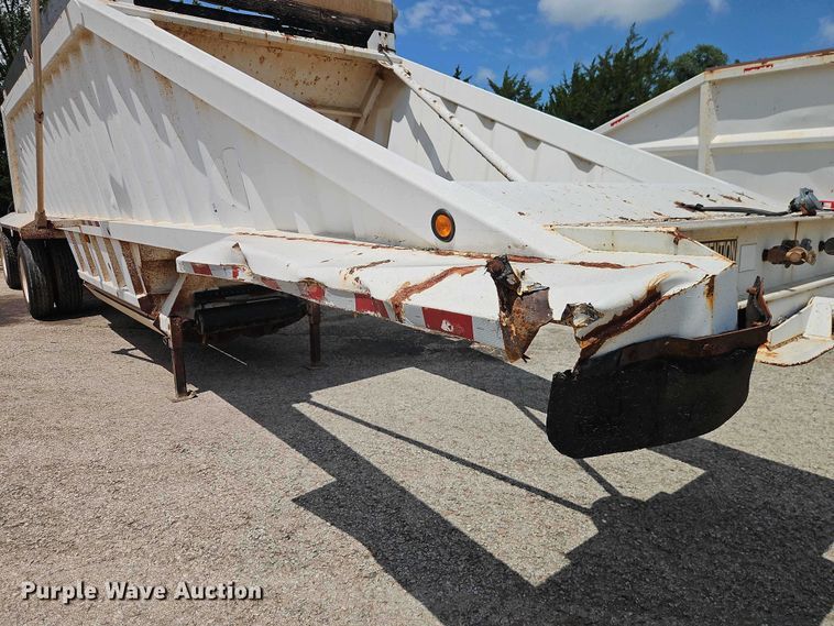 image for item EO7499 2012 Construction Trailer Specialists bottom dump trailer