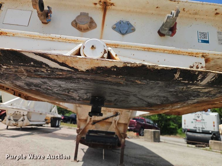 image for item EO7499 2012 Construction Trailer Specialists bottom dump trailer