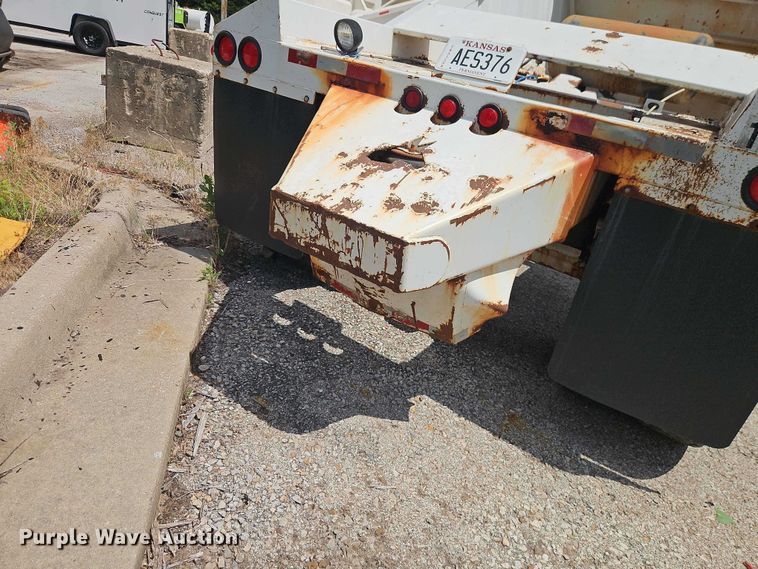 image for item EO7499 2012 Construction Trailer Specialists bottom dump trailer
