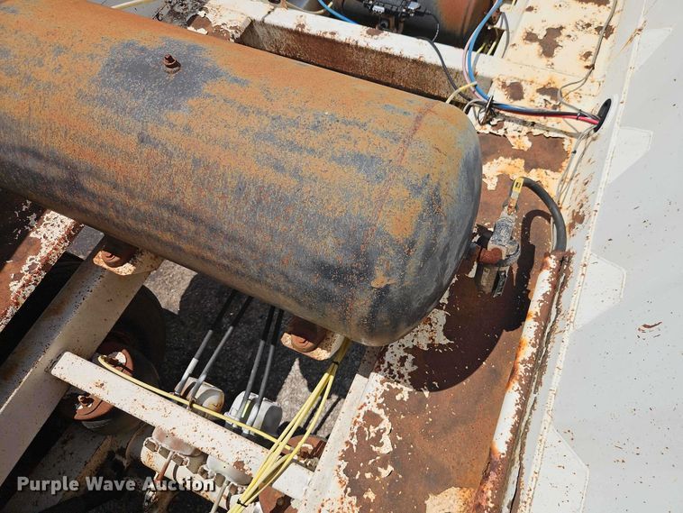 image for item EO7499 2012 Construction Trailer Specialists bottom dump trailer