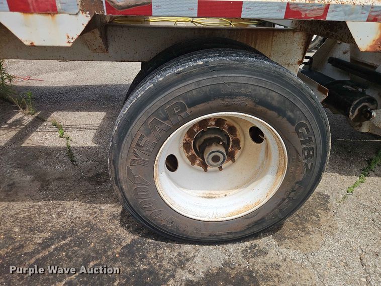 image for item EO7499 2012 Construction Trailer Specialists bottom dump trailer