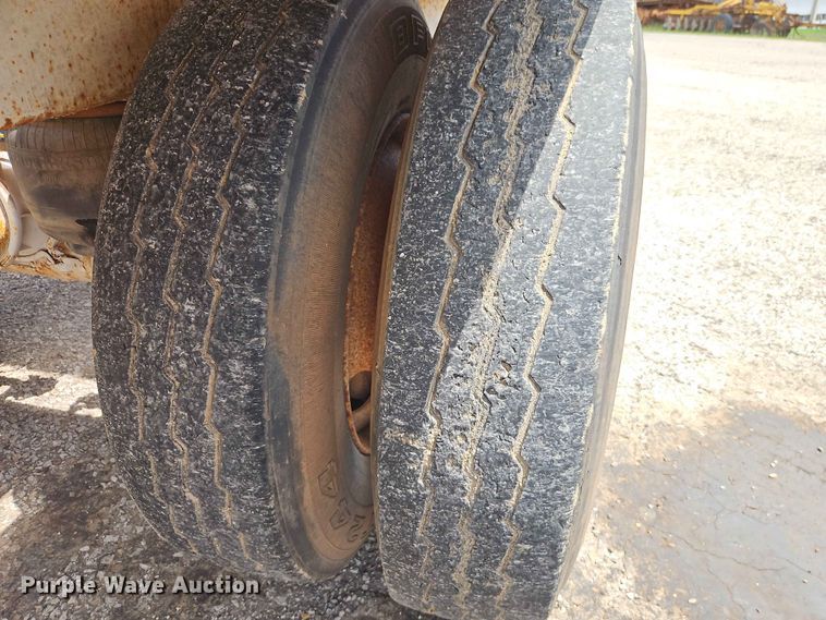 image for item EO7499 2012 Construction Trailer Specialists bottom dump trailer