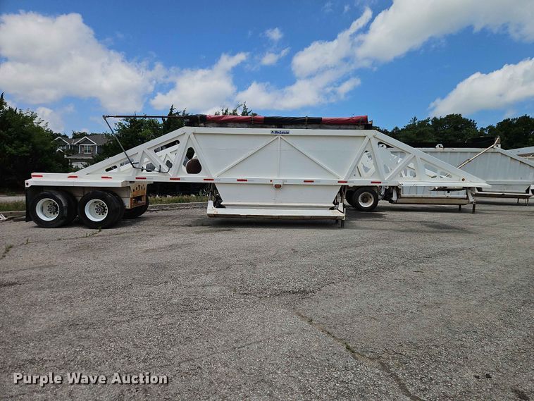 image for item EO7500 2014 DeLucio bottom dump trailer