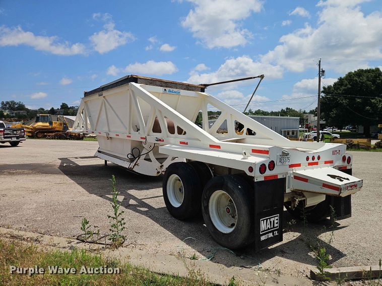 image for item EO7500 2014 DeLucio bottom dump trailer