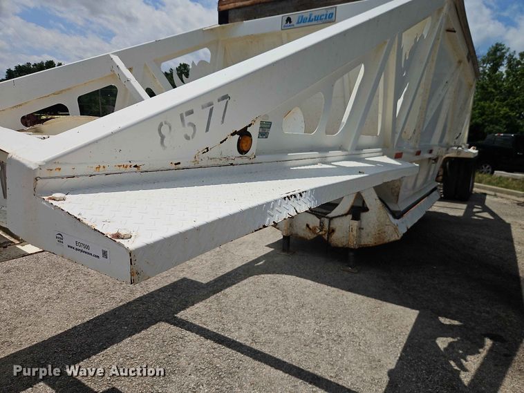 image for item EO7500 2014 DeLucio bottom dump trailer
