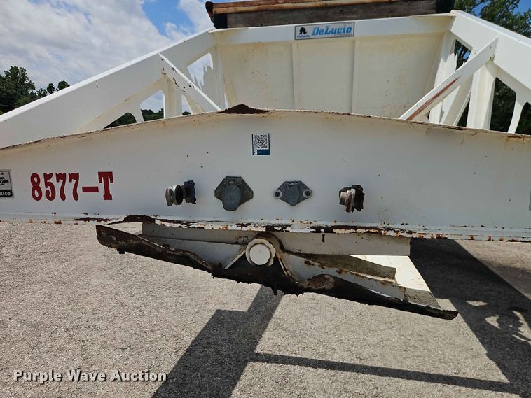 image for item EO7500 2014 DeLucio bottom dump trailer