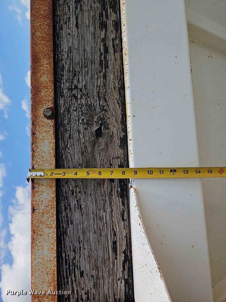 image for item EO7500 2014 DeLucio bottom dump trailer