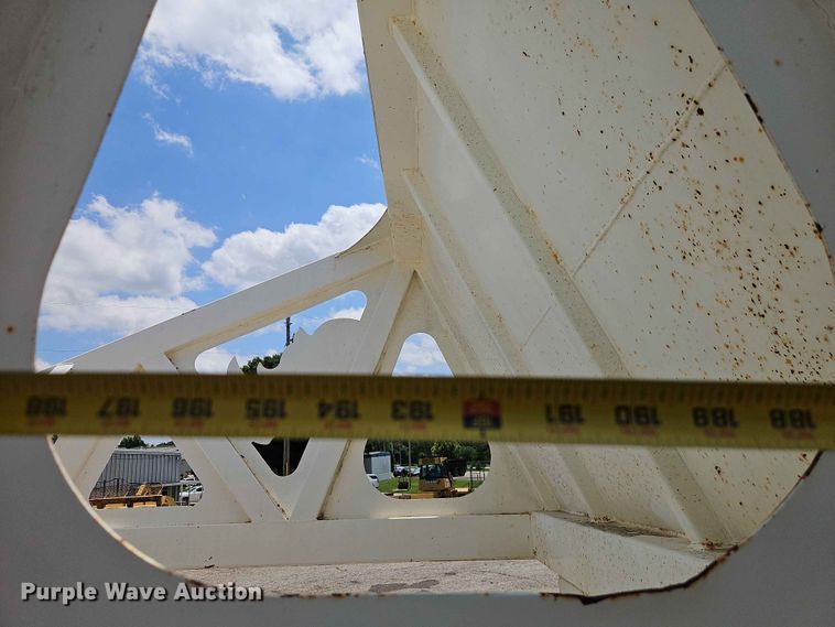 image for item EO7500 2014 DeLucio bottom dump trailer