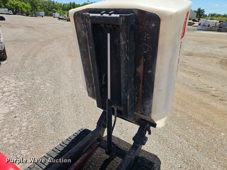 image for item EO8505 Toro MBTX-2500 concrete buggy