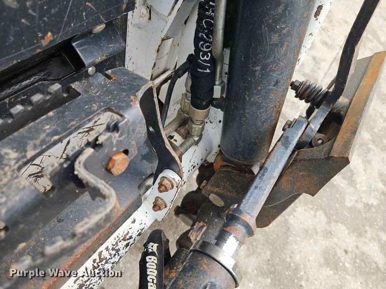 image for item EO8513 2024 Bobcat T66 tracked skid steer loader