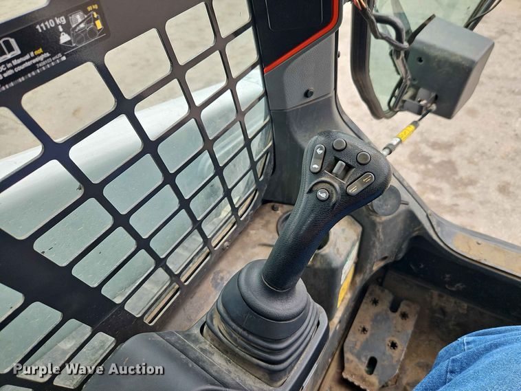 image for item EO8513 2024 Bobcat T66 tracked skid steer loader