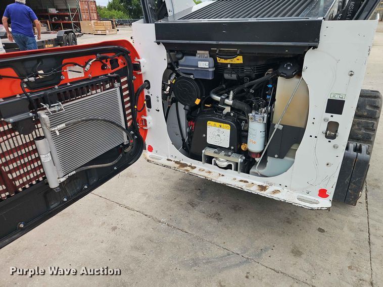 image for item EO8513 2024 Bobcat T66 tracked skid steer loader