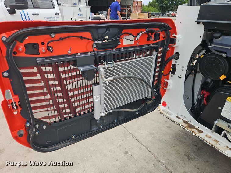 image for item EO8513 2024 Bobcat T66 tracked skid steer loader