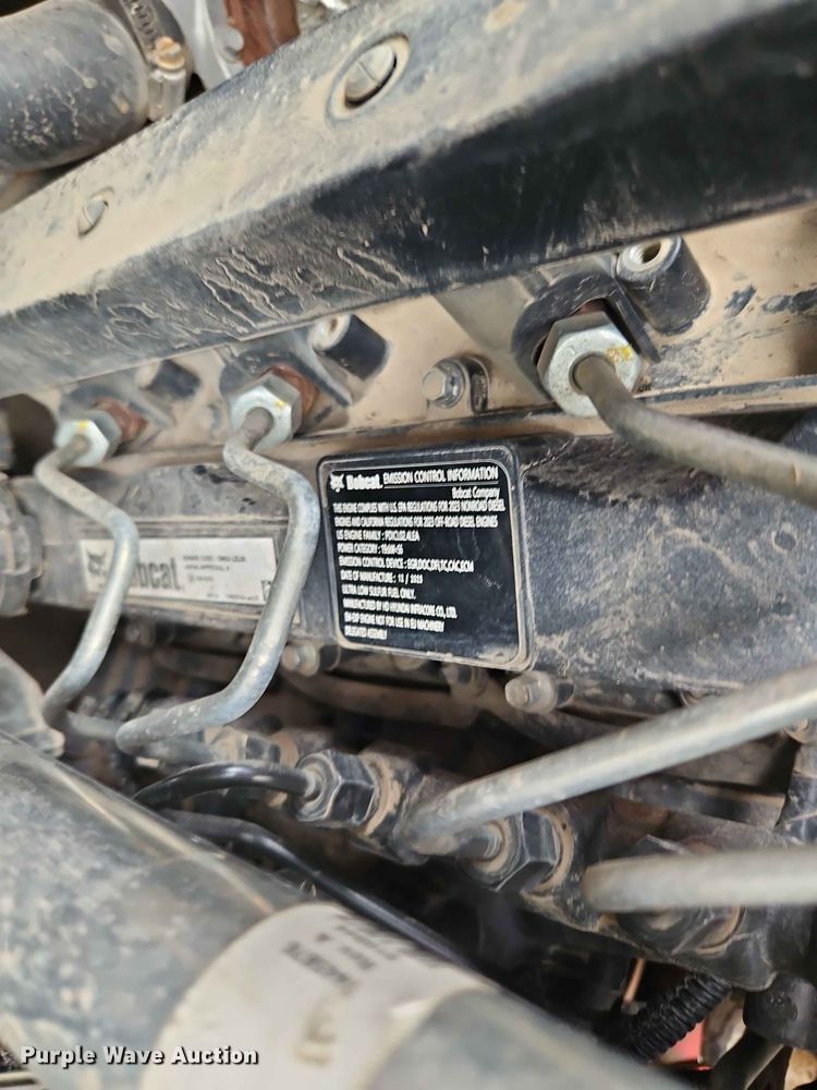 image for item EO8513 2024 Bobcat T66 tracked skid steer loader