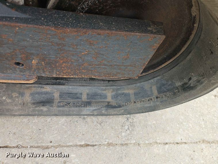 image for item EO8513 2024 Bobcat T66 tracked skid steer loader