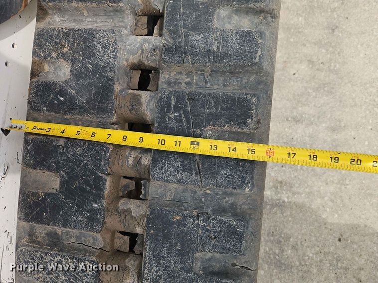 image for item EO8513 2024 Bobcat T66 tracked skid steer loader