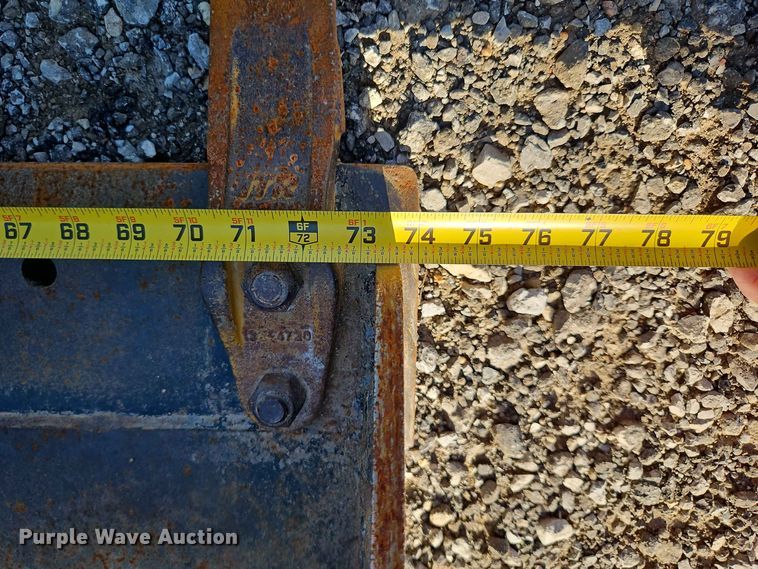 image for item EO8514 2019 Caterpillar 239D tracked skid steer loader