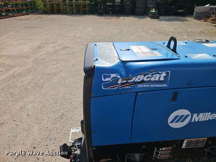image for item EO8518 2021 RAM 5500 utility / service truck