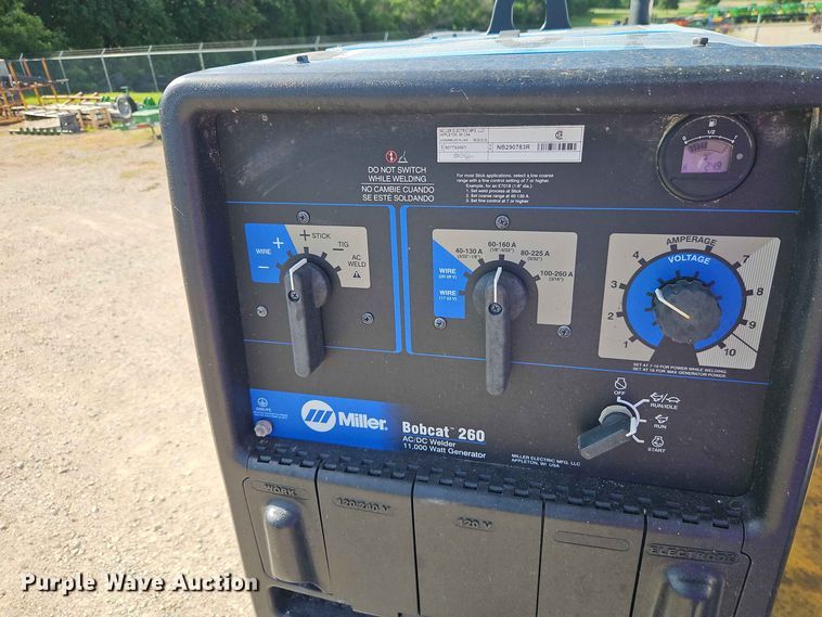 image for item EO8518 2021 RAM 5500 utility / service truck
