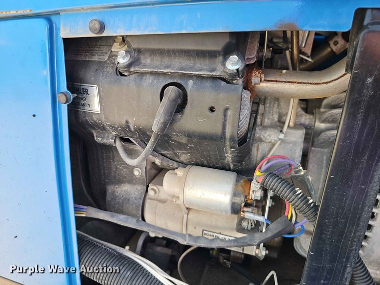 image for item EO8518 2021 RAM 5500 utility / service truck