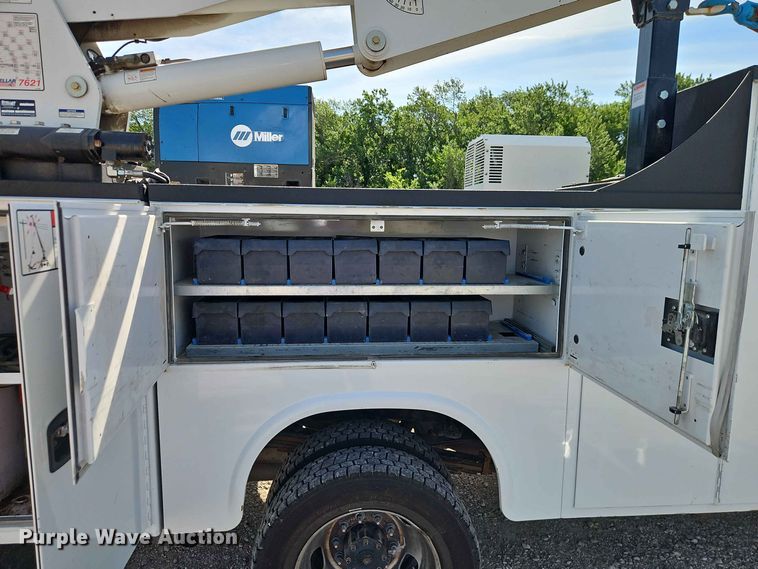 image for item EO8518 2021 RAM 5500 utility / service truck