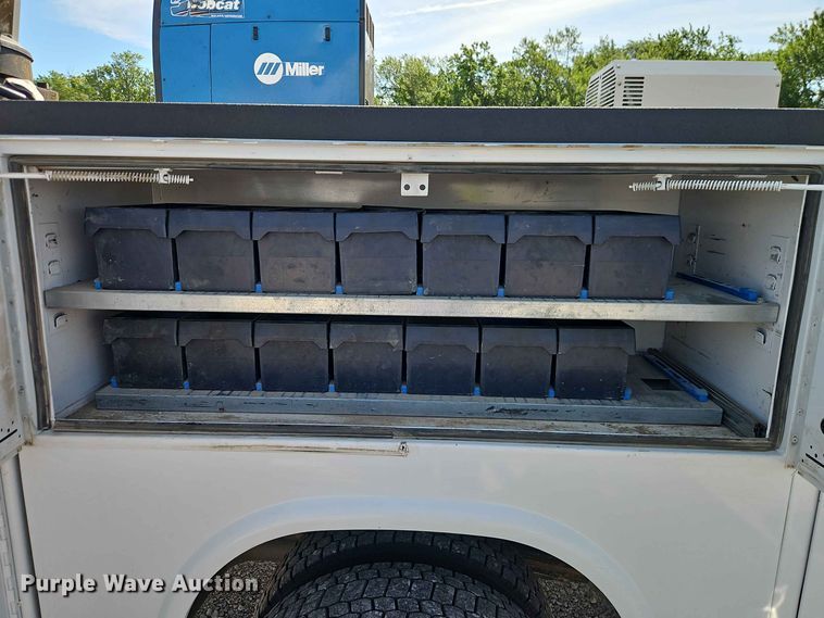image for item EO8518 2021 RAM 5500 utility / service truck