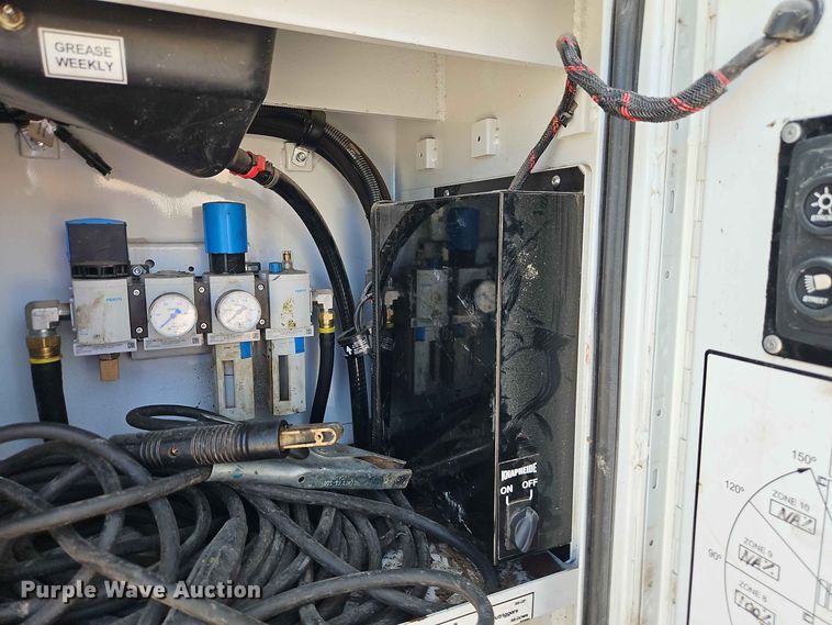 image for item EO8518 2021 RAM 5500 utility / service truck