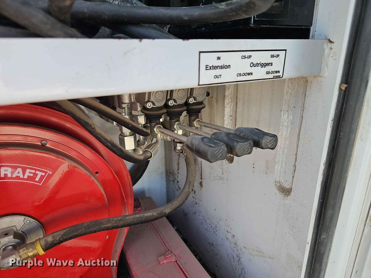 image for item EO8518 2021 RAM 5500 utility / service truck