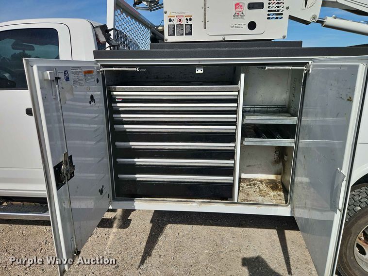 image for item EO8518 2021 RAM 5500 utility / service truck