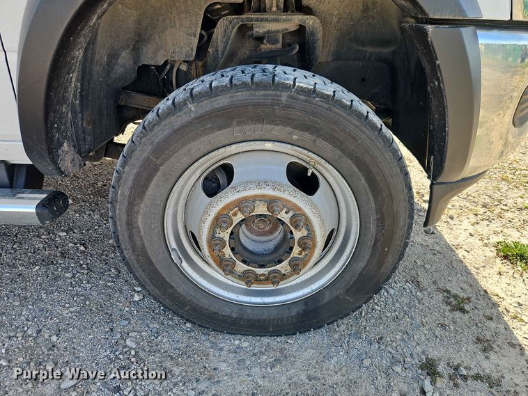 image for item EO8518 2021 RAM 5500 utility / service truck