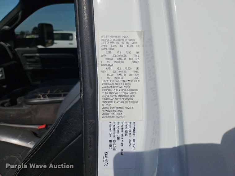 image for item EO8518 2021 RAM 5500 utility / service truck