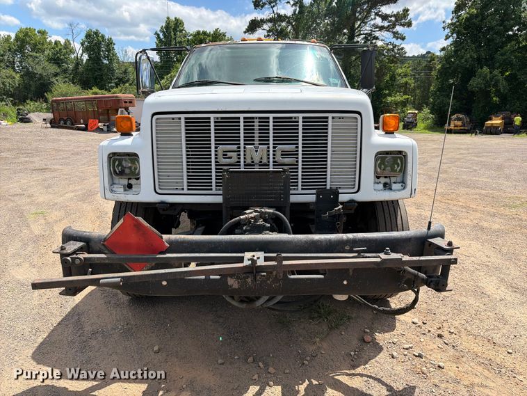 image for item EQ8033 1999 GMC C7500 oil distributor truck