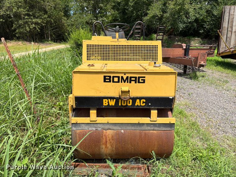 image for item EQ8034 Bomag BW 100AC double drum vibratory roller