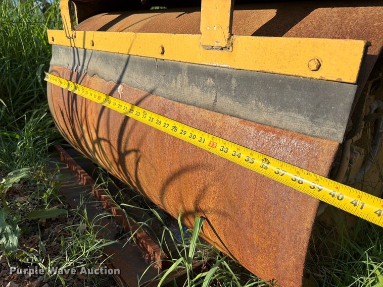 image for item EQ8034 Bomag BW 100AC double drum vibratory roller