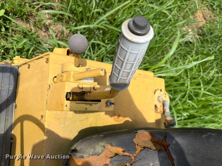 image for item EQ8034 Bomag BW 100AC double drum vibratory roller
