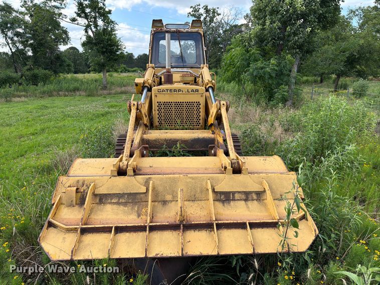 image for item EQ8037 Caterpillar 941B track loader