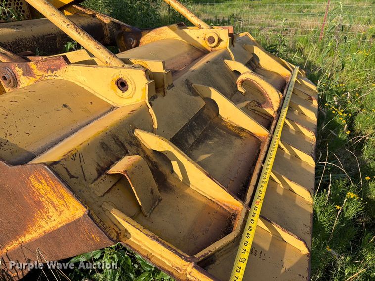 image for item EQ8037 Caterpillar 941B track loader