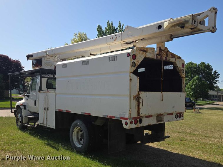 image for item ER1619 2006 International MA025 bucket truck