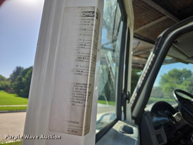 image for item ER1619 2006 International MA025 bucket truck