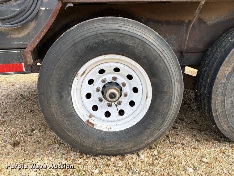 image for item ER3022 2014 Lamar 5RV fuel and lube trailer