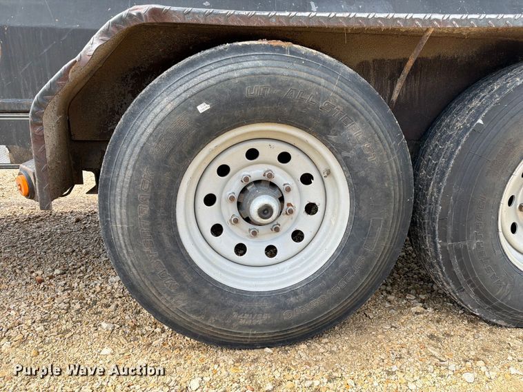 image for item ER3022 2014 Lamar 5RV fuel and lube trailer