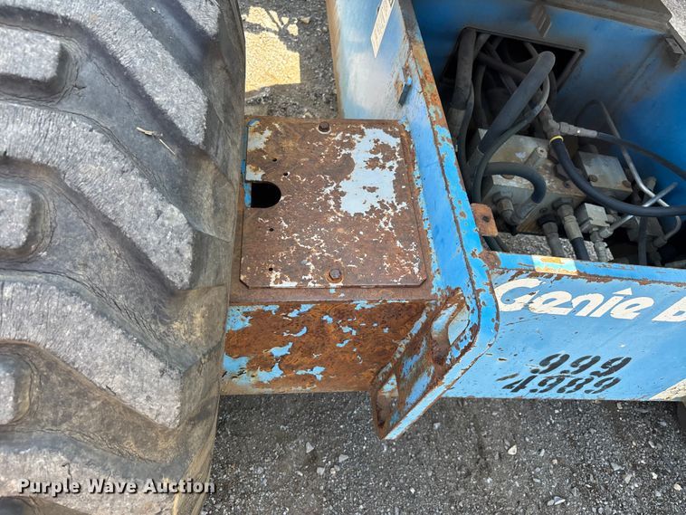 image for item ER3038 1995 Genie Z-45/22 boom lift