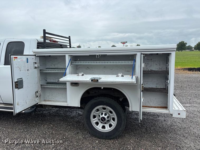 image for item ER3057 2013 GMC Sierra 2500HD Ext. Cab utility bed pickup truck