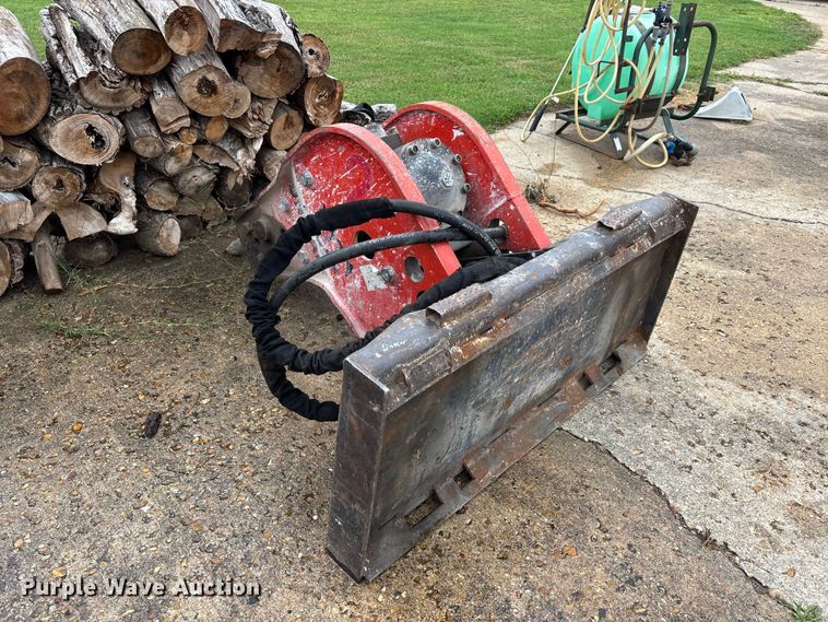 image for item ER3061 Uniram skid steer breaker