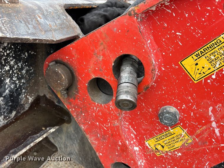 image for item ER3061 Uniram skid steer breaker