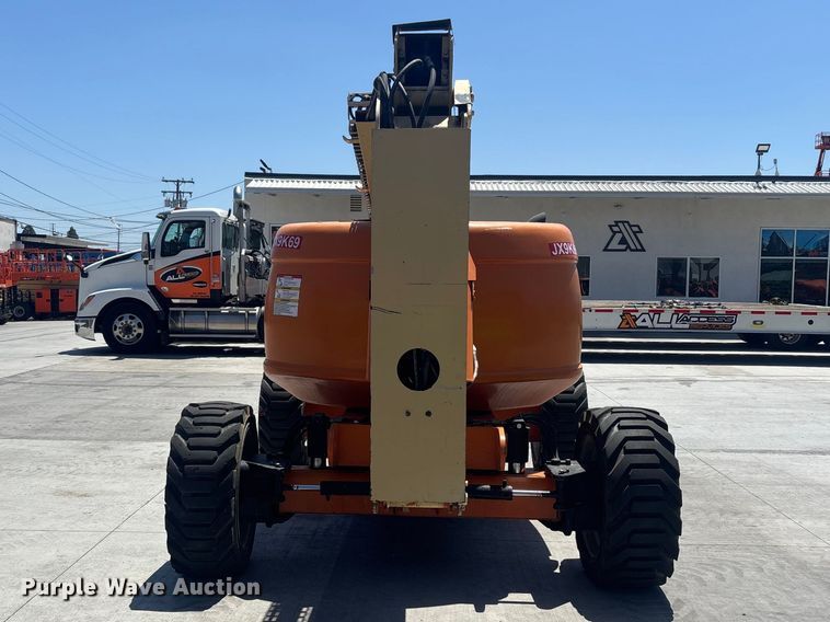 image for item ER7655 2014 JLG 600AJ boom lift