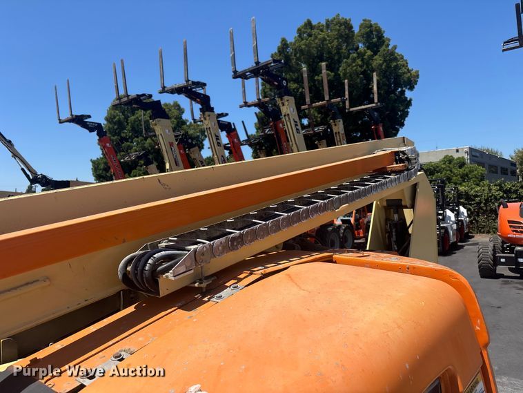 image for item ER7655 2014 JLG 600AJ boom lift