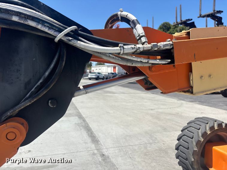 image for item ER7655 2014 JLG 600AJ boom lift