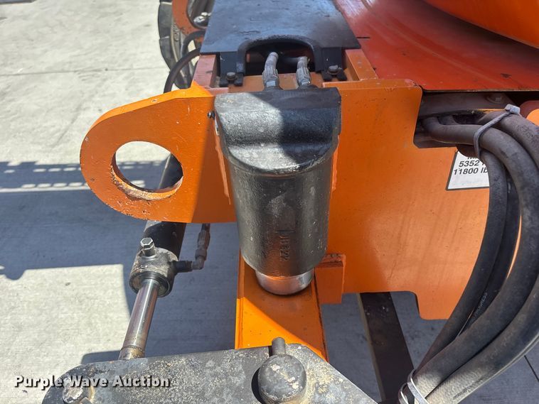 image for item ER7655 2014 JLG 600AJ boom lift