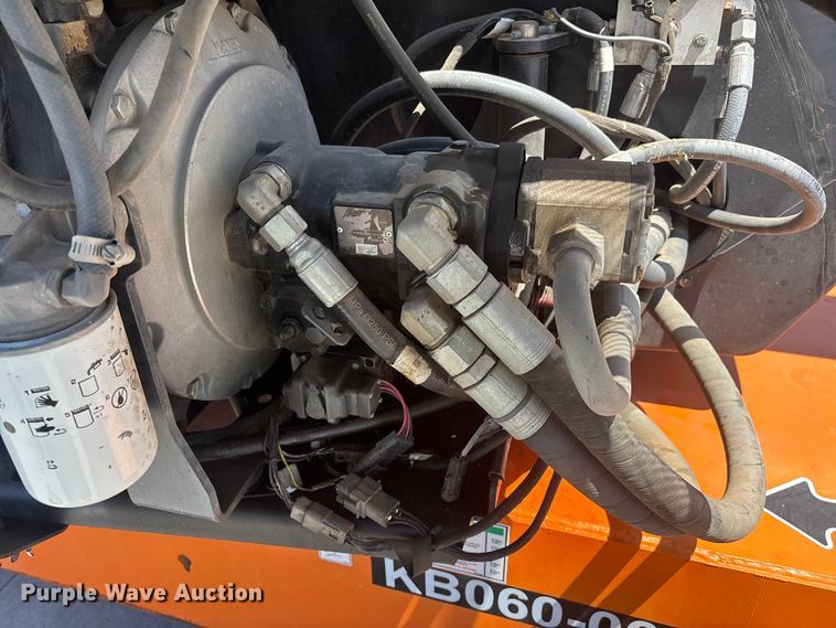 image for item ER7655 2014 JLG 600AJ boom lift